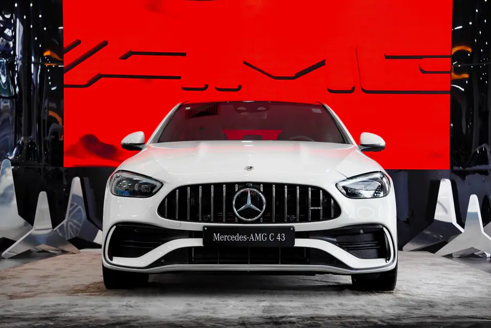 Mercedes-AMG C 43 4MATIC – hình ảnh 2