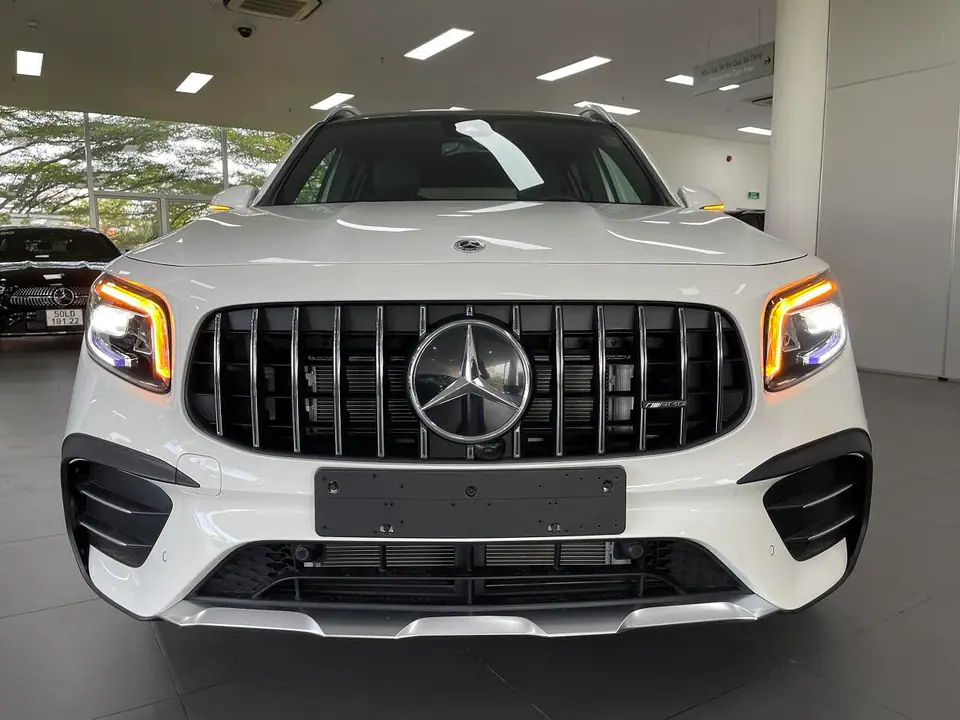 Mercedes-AMG GLB 35 4MATIC – hình ảnh 2
