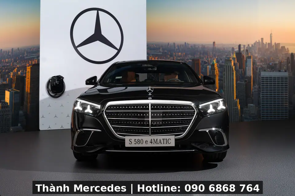 Mercedes S 580 e 4MATIC facelift nhìn chính diện